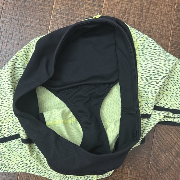 Lululemon Run Speed Short Dottie Dash Clarity Yellow Black - Picture 6 of 11